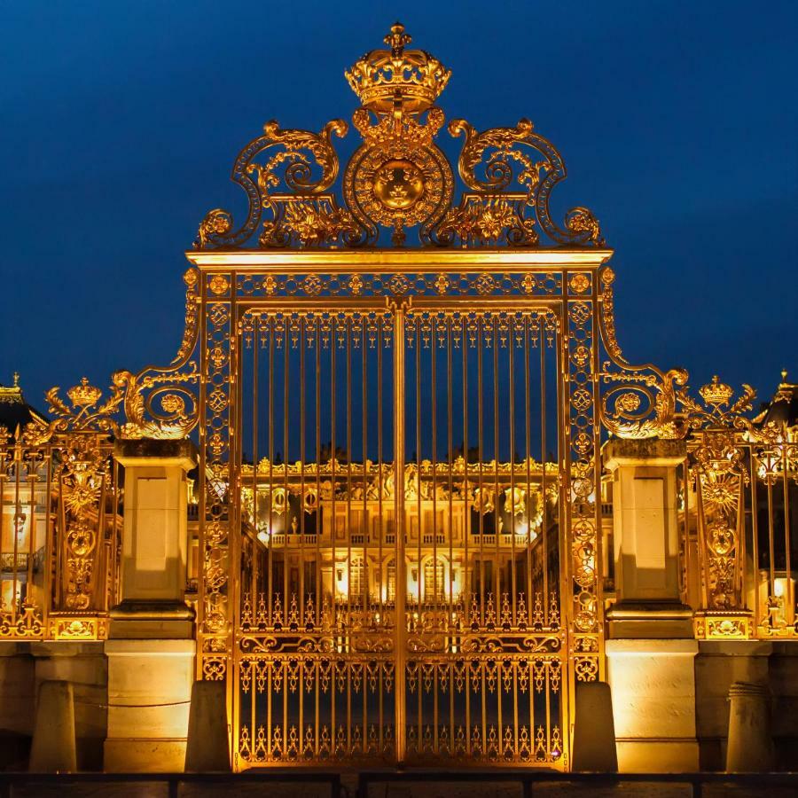 Les Petits Apparts Versailles Exterior photo