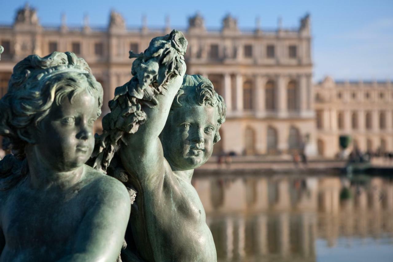 Les Petits Apparts Versailles Exterior photo