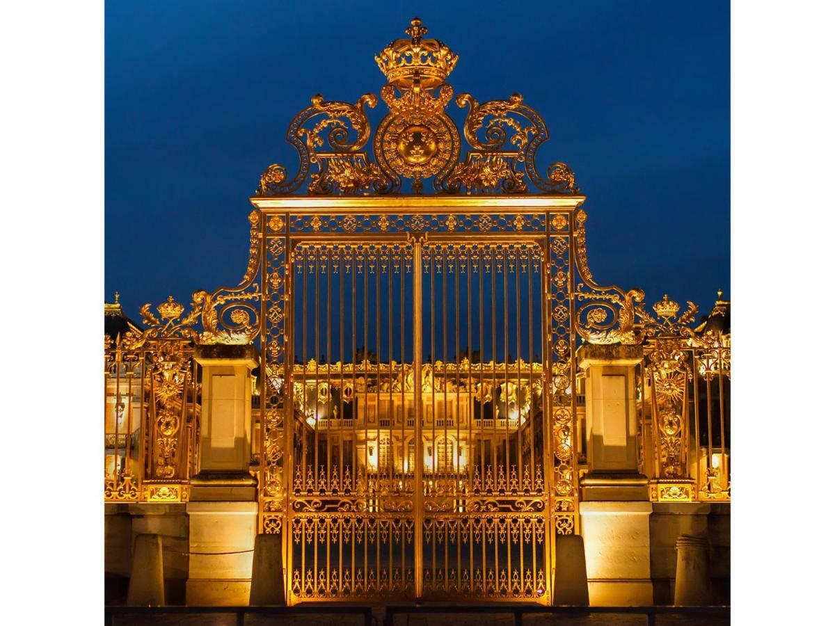 Les Petits Apparts Versailles Exterior photo